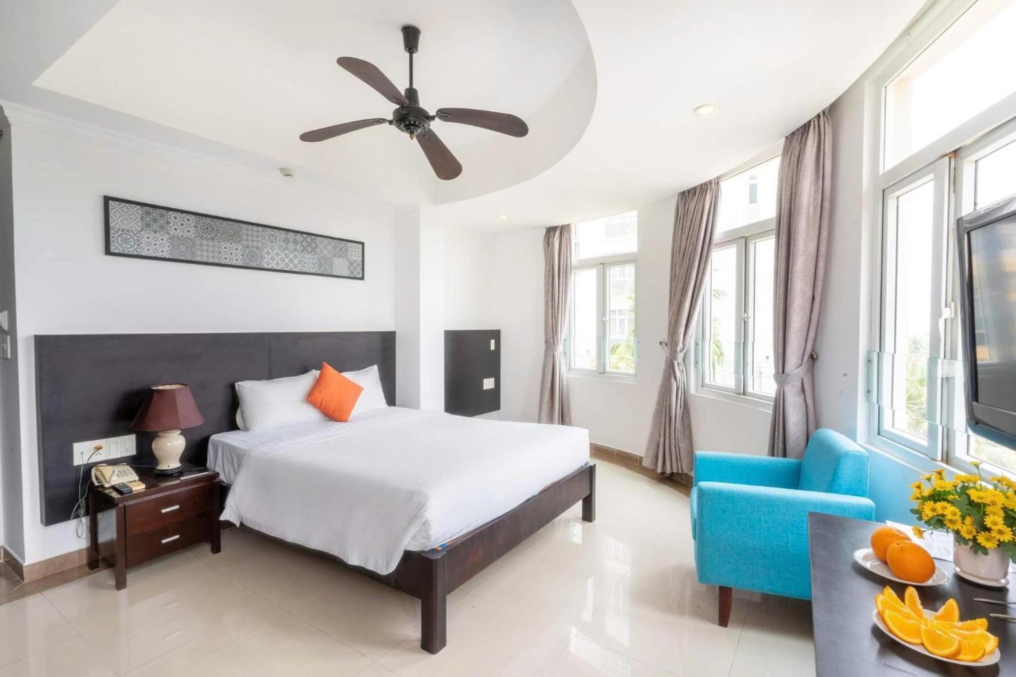Queen Palace Sea View Hotel Đà Nẵng Exterior foto